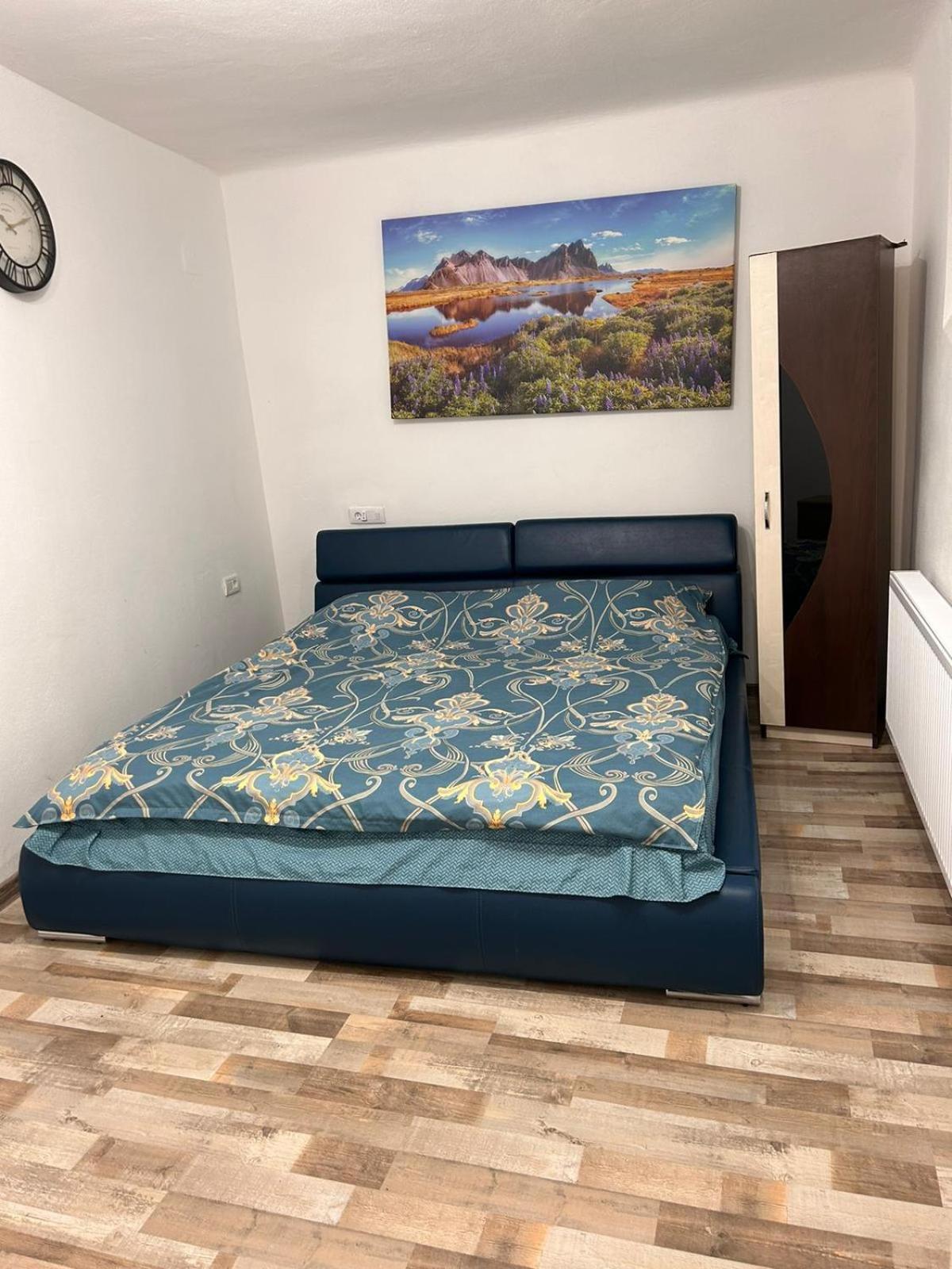 Apartament Diaconu Coresi Apartment Брашов Екстериор снимка