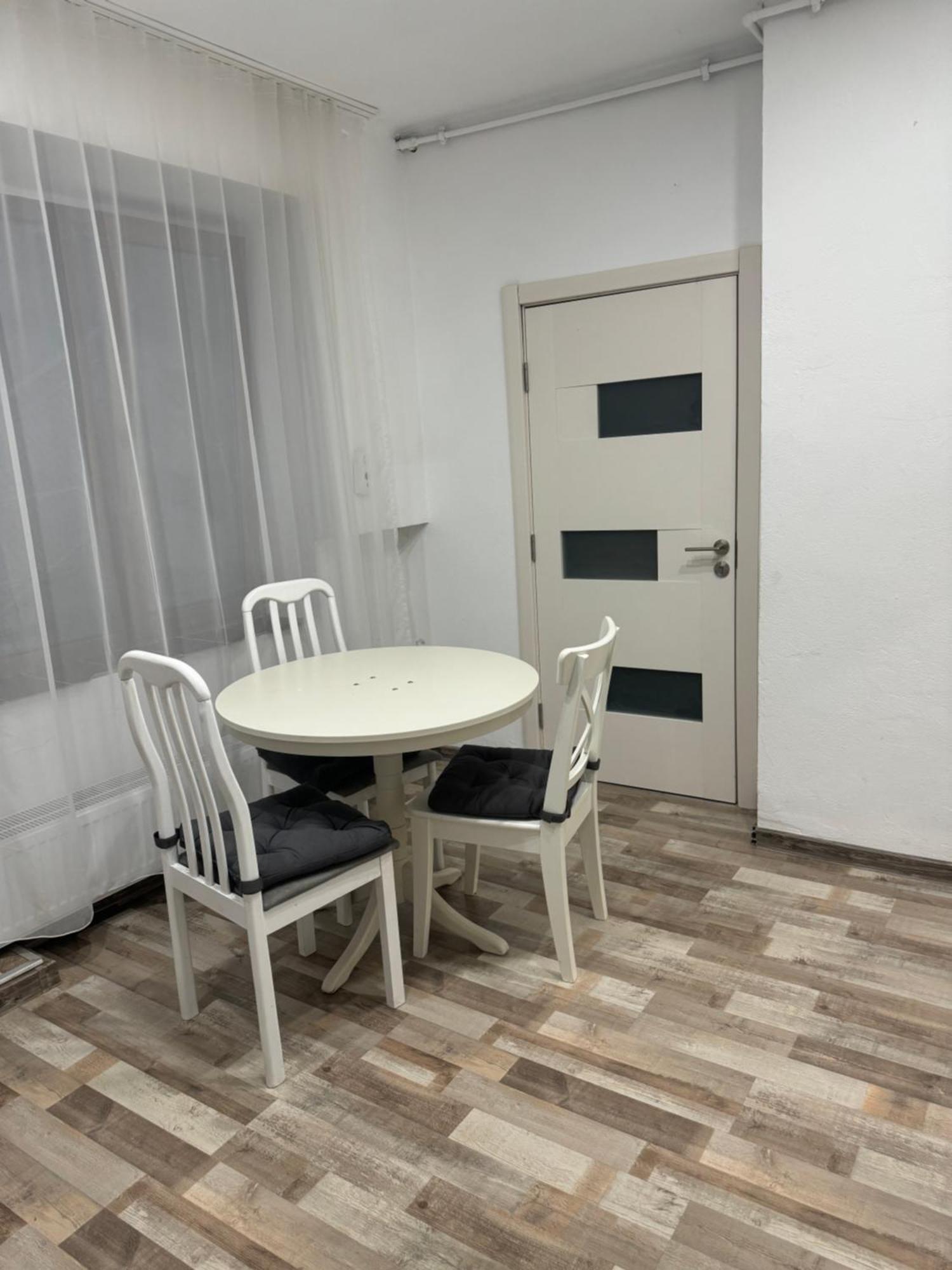Apartament Diaconu Coresi Apartment Брашов Екстериор снимка